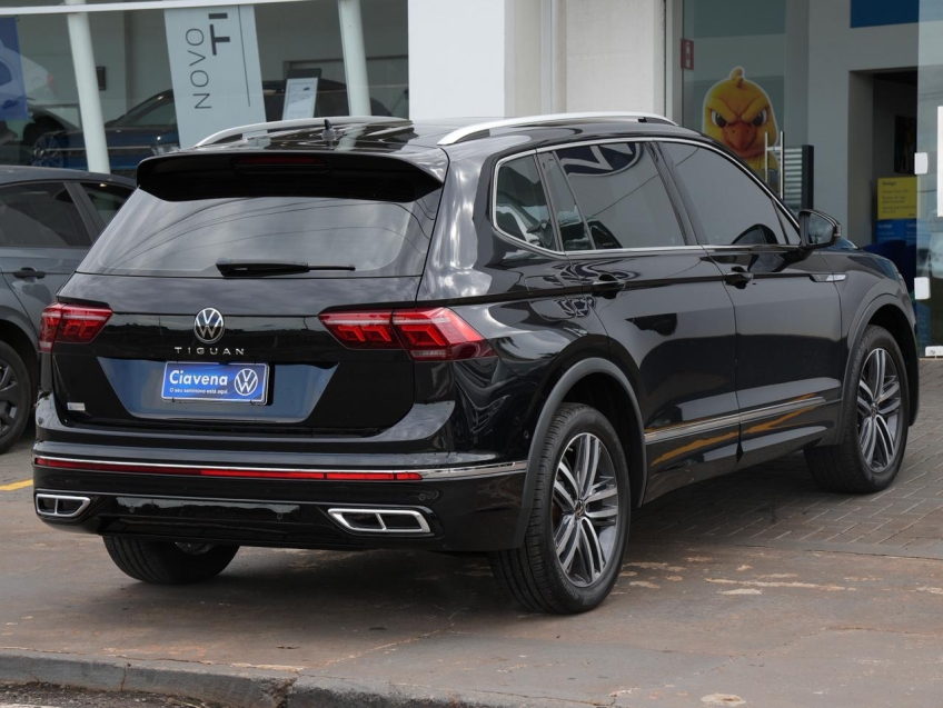 Volkswagen-TIGUAN-2.0 300 TSI GASOLINA ALLSPACE R-LINE AUTOMÁTICO