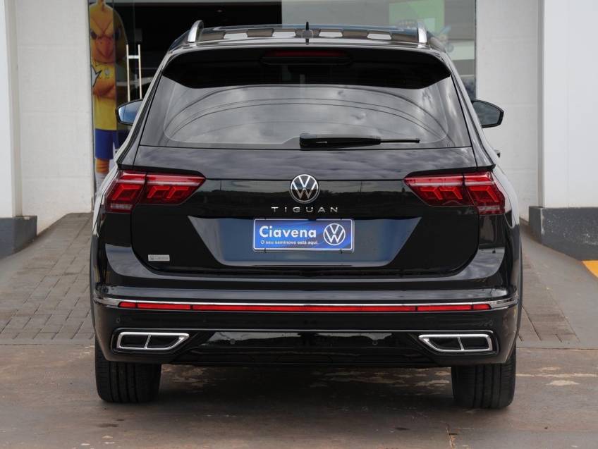 Volkswagen-TIGUAN-2.0 300 TSI GASOLINA ALLSPACE R-LINE AUTOMÁTICO