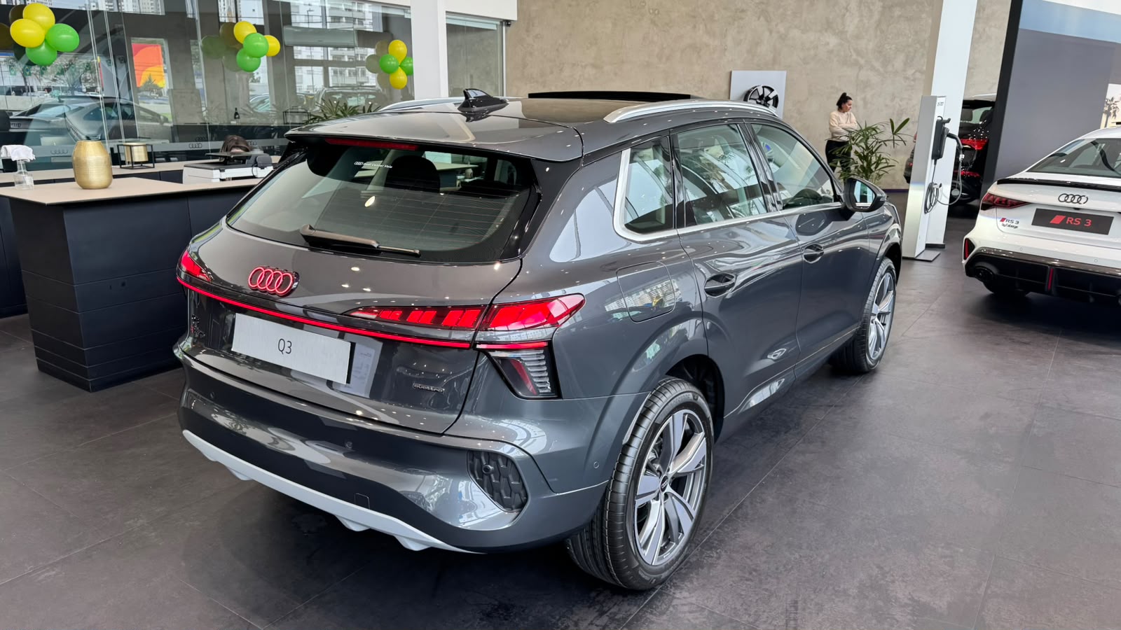 Audi-Q3-Q3 Lauch Edition 2.0 TFSI Quattro S Tronic