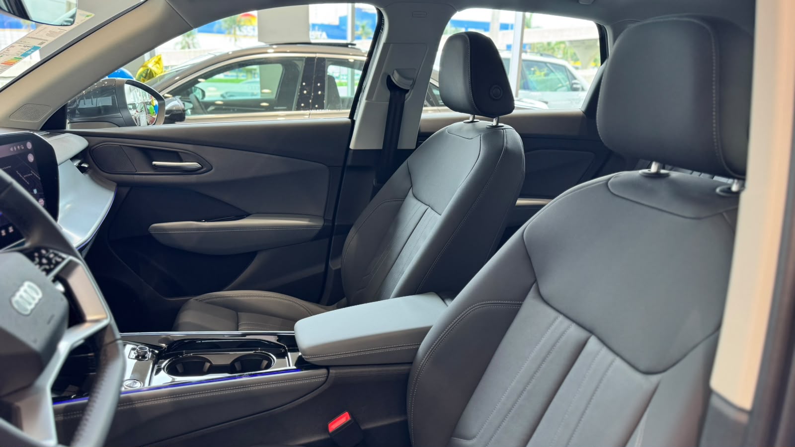 Audi-Q3-Q3 Lauch Edition 2.0 TFSI Quattro S Tronic