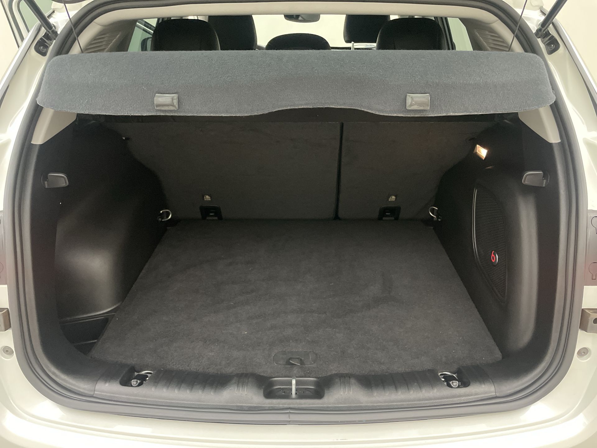 Jeep-COMPASS-COMPASS LONG. T270 1.3 TB 4x2 Flex Aut.
