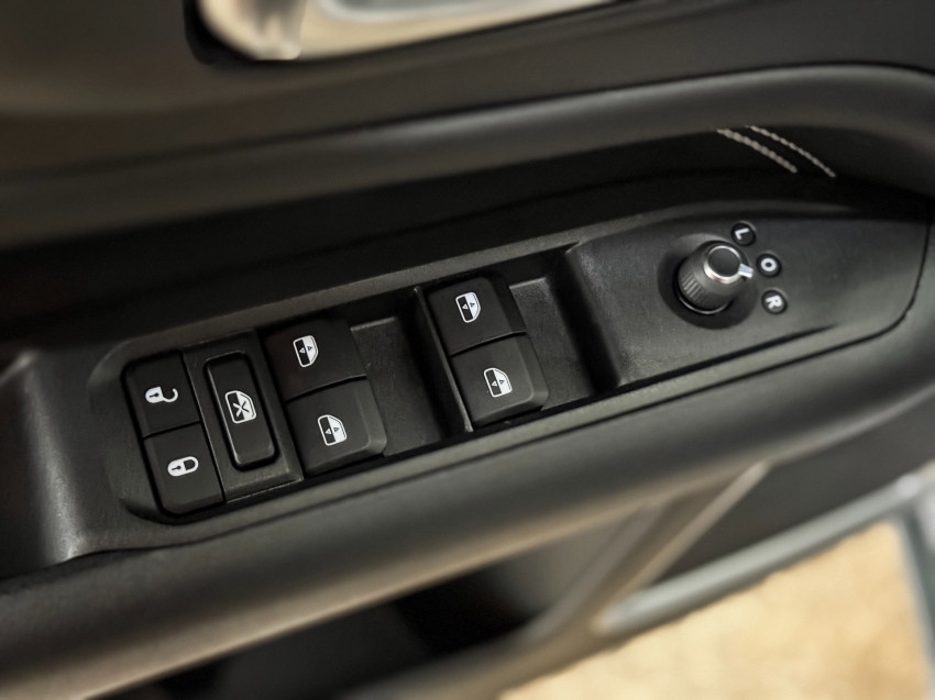 Jeep-COMPASS-1.3 T270 TURBO FLEX SPORT AT6