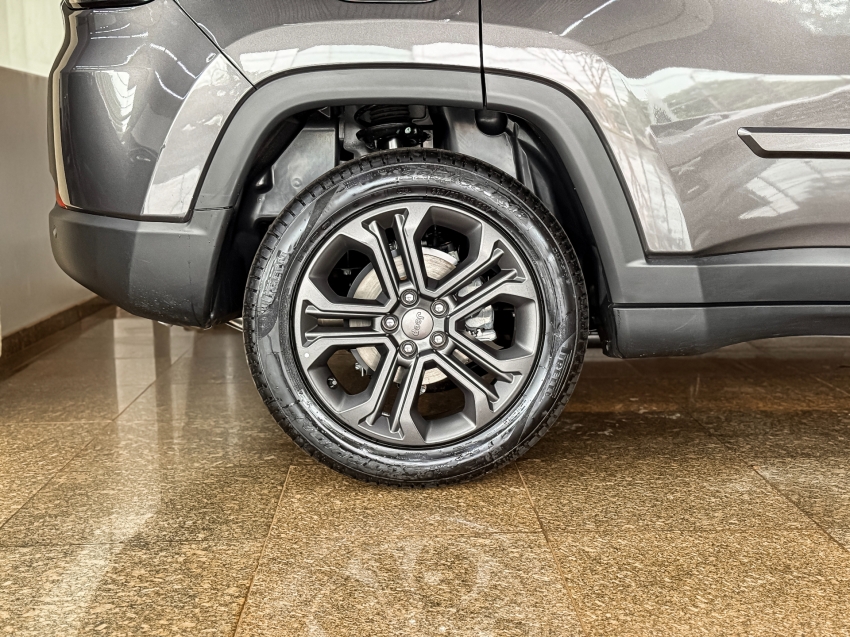 Jeep-COMPASS-1.3 T270 TURBO FLEX SPORT AT6