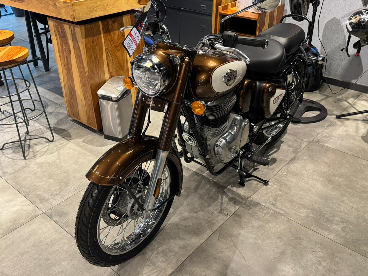 Royal Enfield-Classic-Classic Chrome 350cc ABS