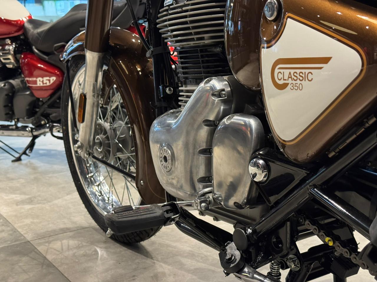 Royal Enfield-Classic-Classic Chrome 350cc ABS