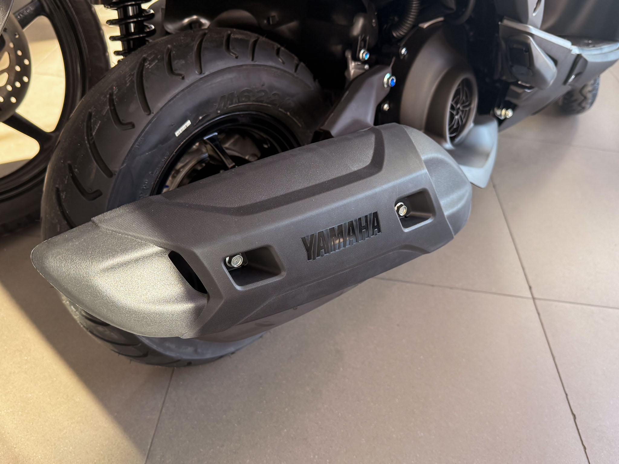 YAMAHA-ZR-ZR Hybrid Connected