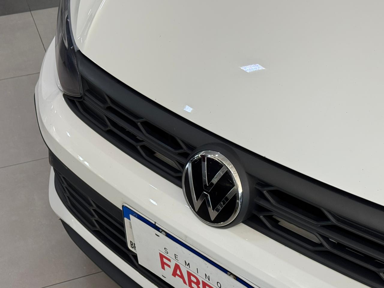 Volkswagen-Polo-Polo Track 1.0 Flex 12V 5p