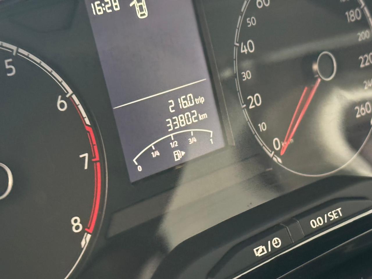 Volkswagen-Polo-Polo Track 1.0 Flex 12V 5p