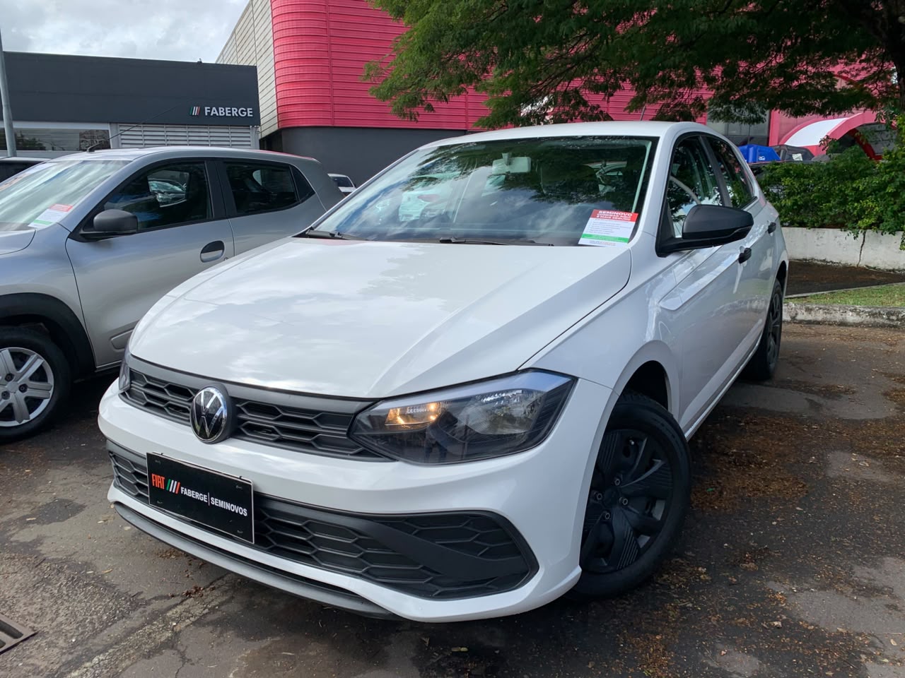 Volkswagen-Polo-Polo Track 1.0 Flex 12V 5p
