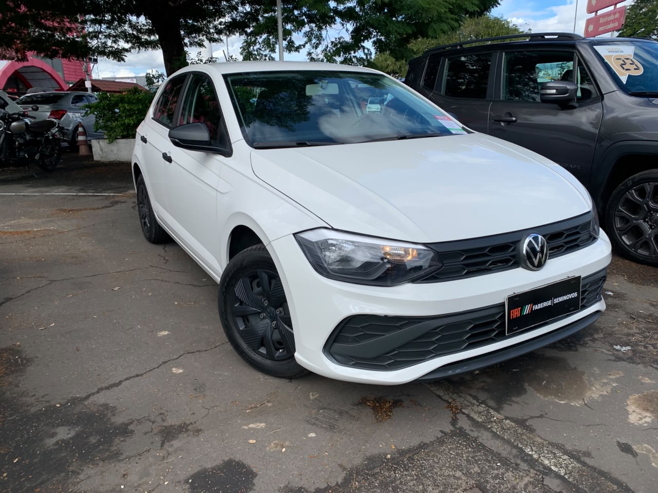 Volkswagen-Polo-Polo Track 1.0 Flex 12V 5p