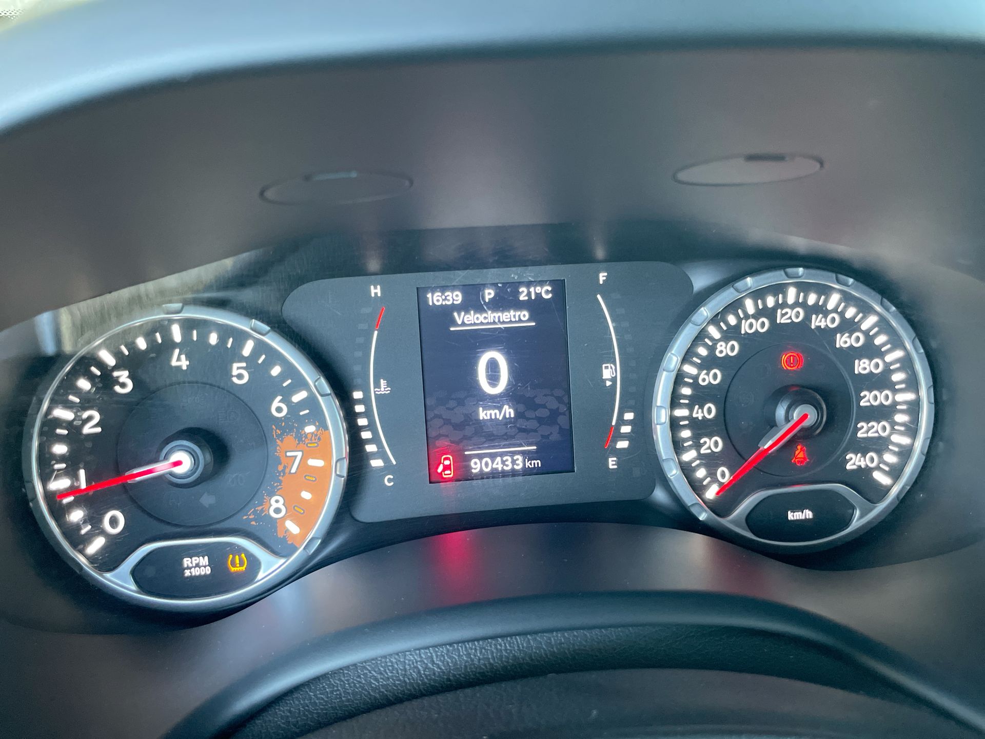 Jeep-RENEGADE-Renegade Longitude 1.8 4x2 Flex 16V Aut.