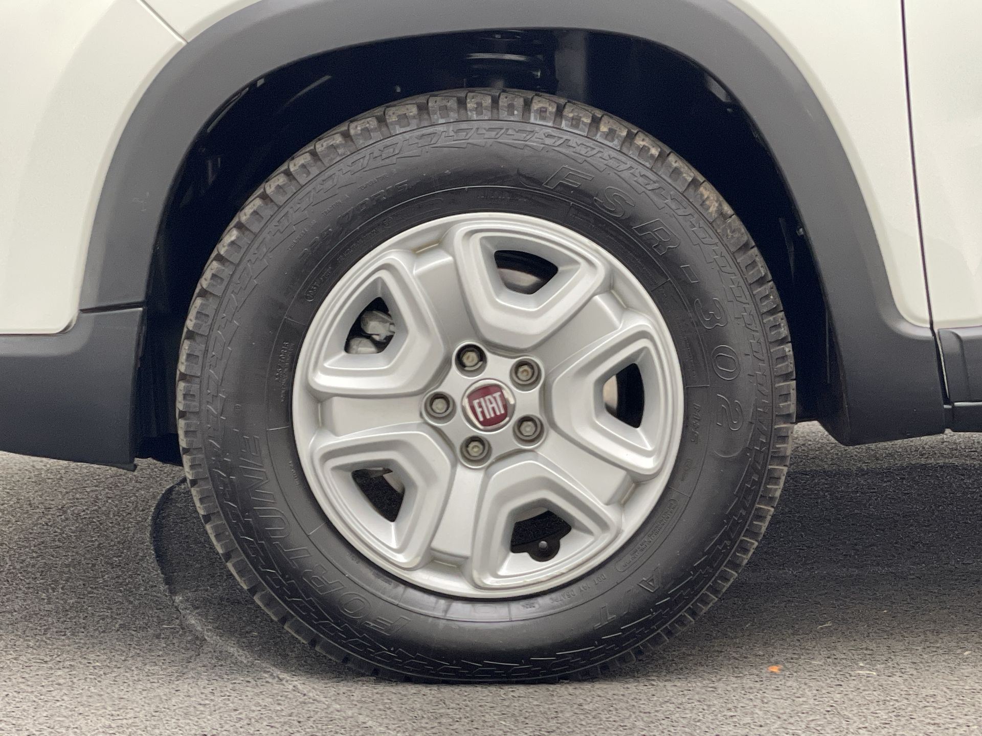 Fiat-TORO-Toro Freedom 2.0 16V 4x4 TB Diesel Mec.