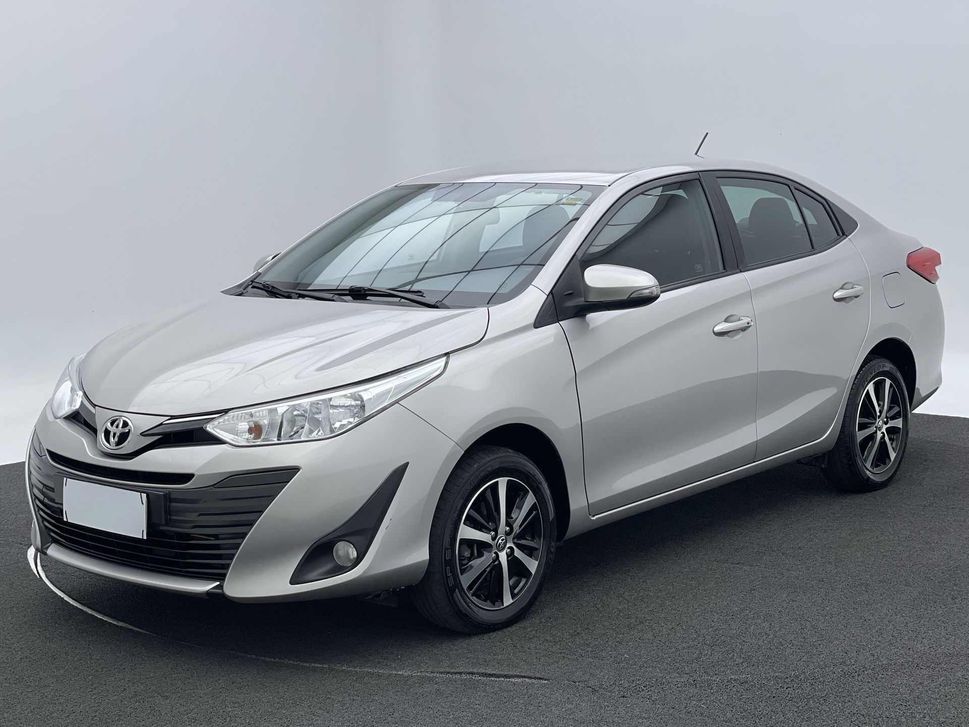 YARIS XS Sedan 1.5 Flex 16V 4p Aut.
