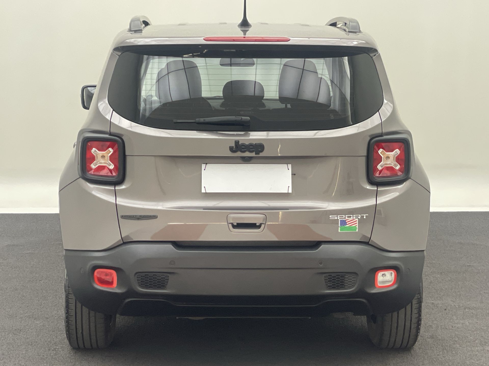 Jeep-RENEGADE-Renegade Sport 1.8 4x2 Flex 16V Aut.