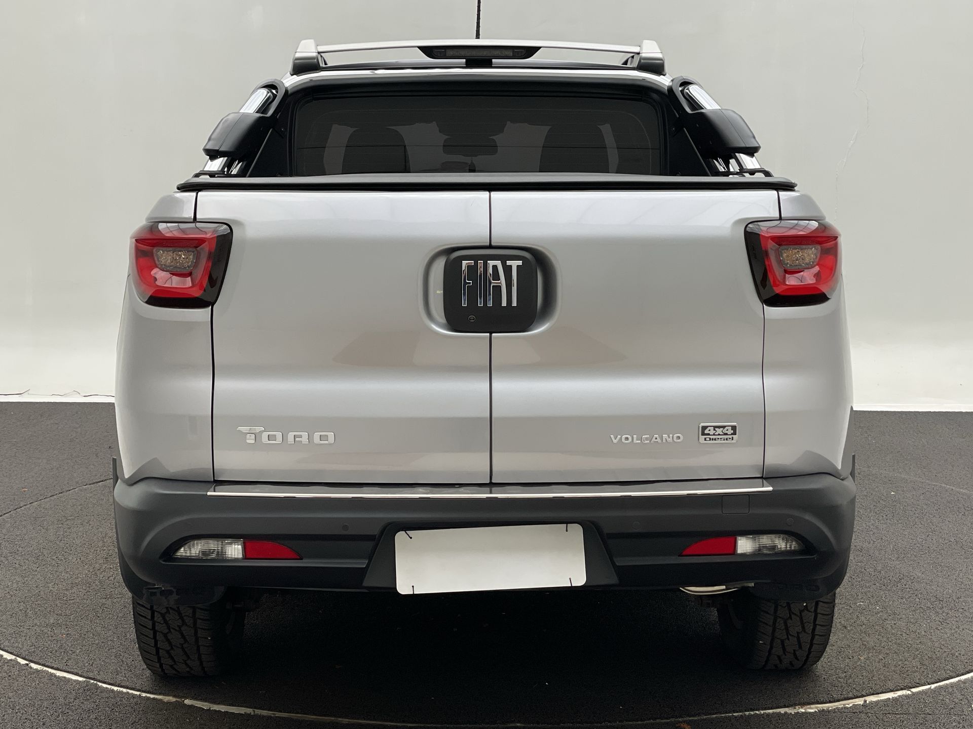 Fiat-TORO-Toro Volcano 2.0 16V 4x4 TB Diesel Aut.