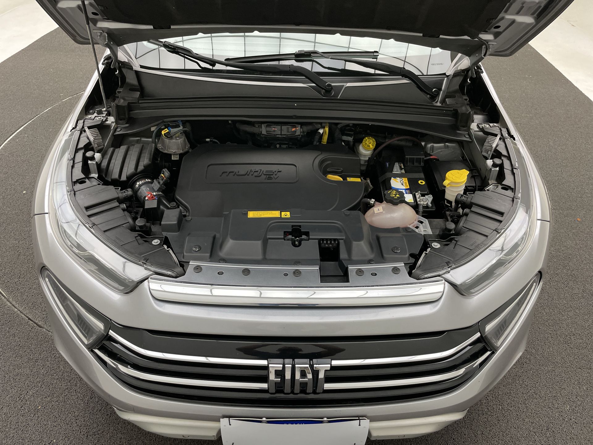 Fiat-TORO-Toro Volcano 2.0 16V 4x4 TB Diesel Aut.