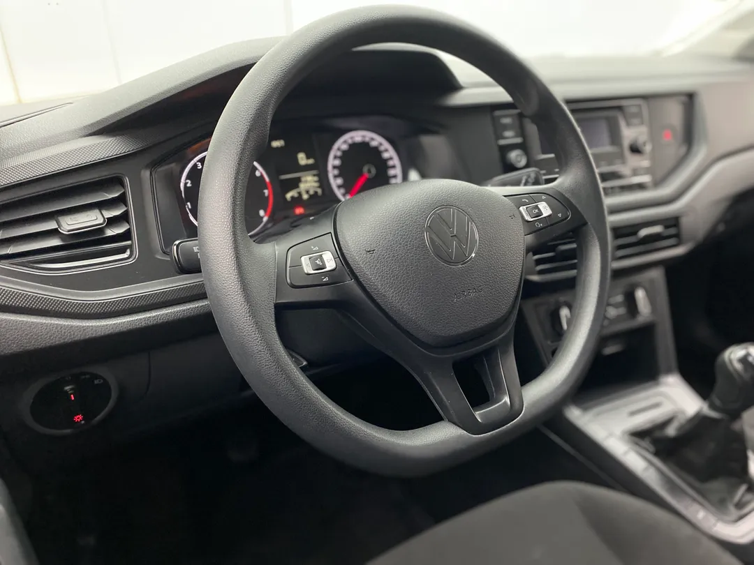 Polo Track 1.0 Flex 12V 5p