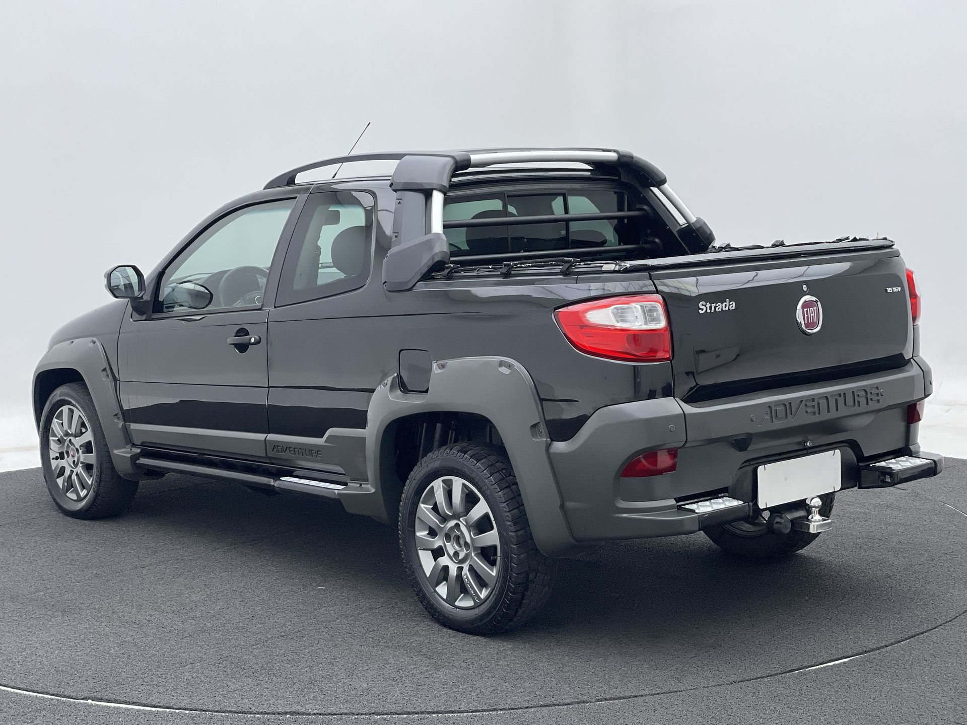Fiat-STRADA-Strada Adv.Ext./ Ext. 1.8 LOCKER Flex CD