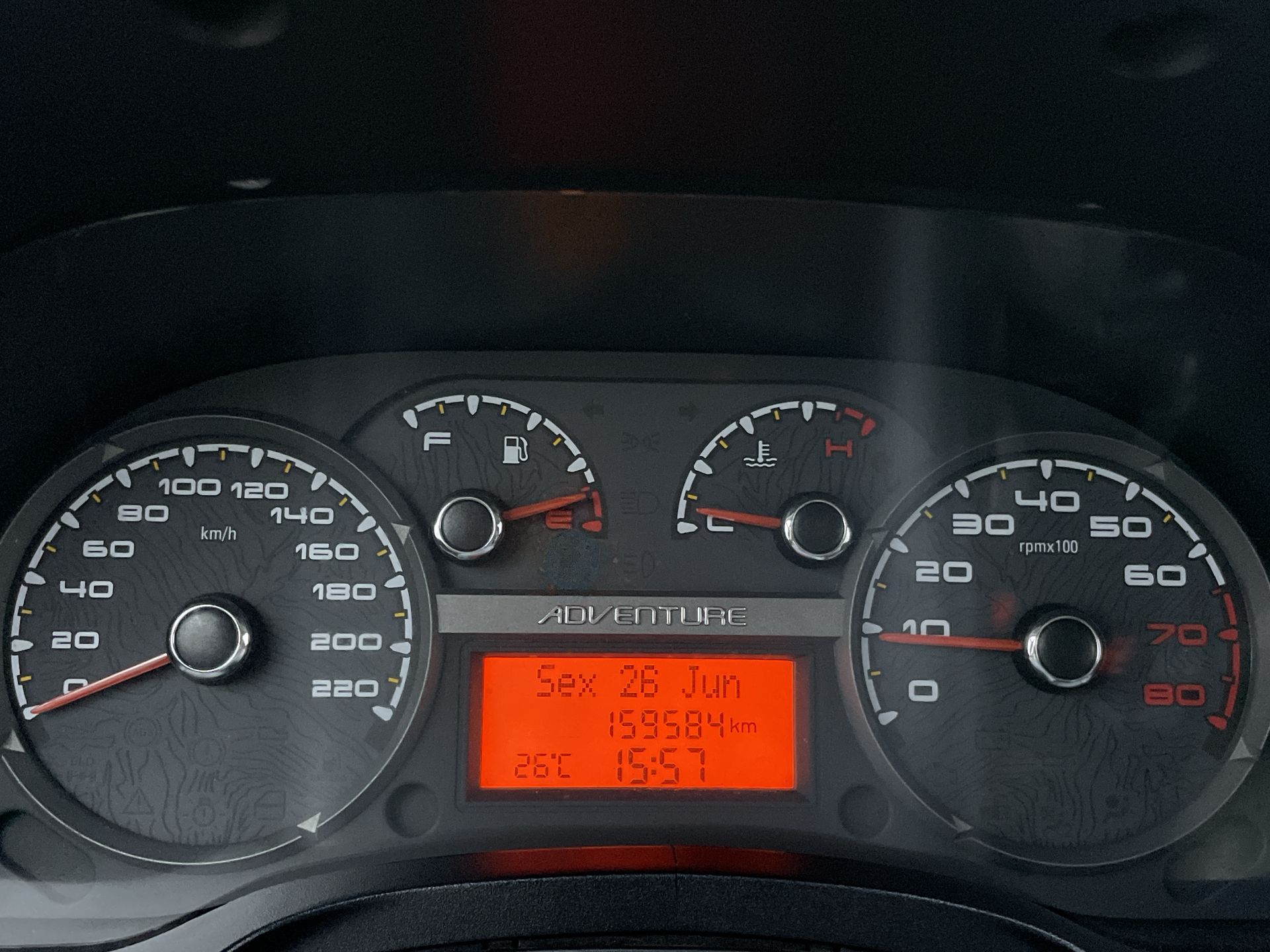 Fiat-STRADA-Strada Adv.Ext./ Ext. 1.8 LOCKER Flex CD