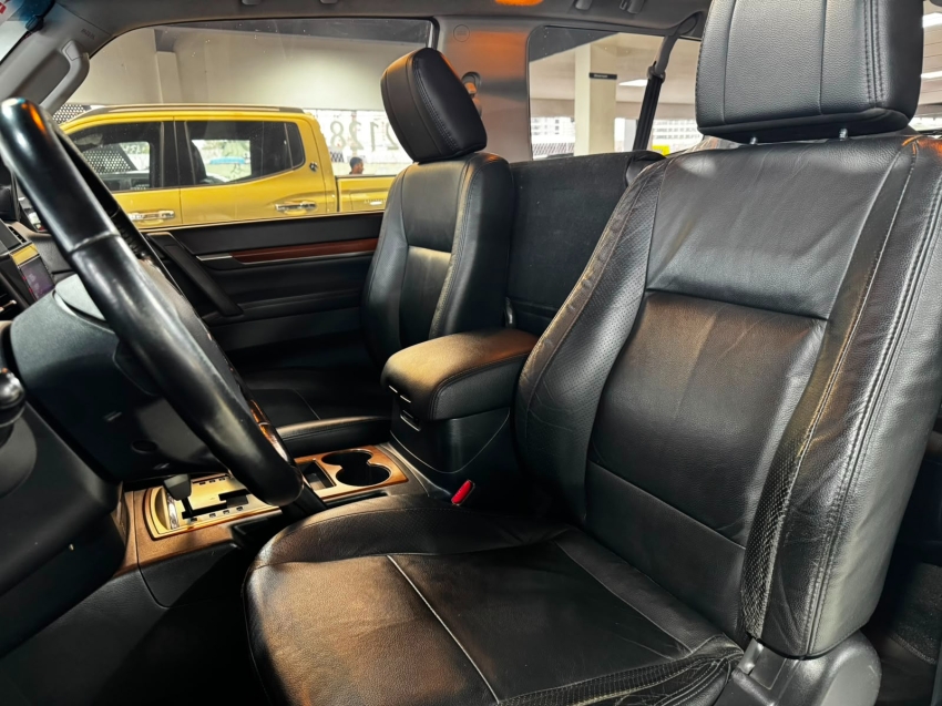 Mitsubishi-PAJERO FULL-3.8 HPE 4X4 V6 24V GASOLINA 2P AUTOMÁTICO