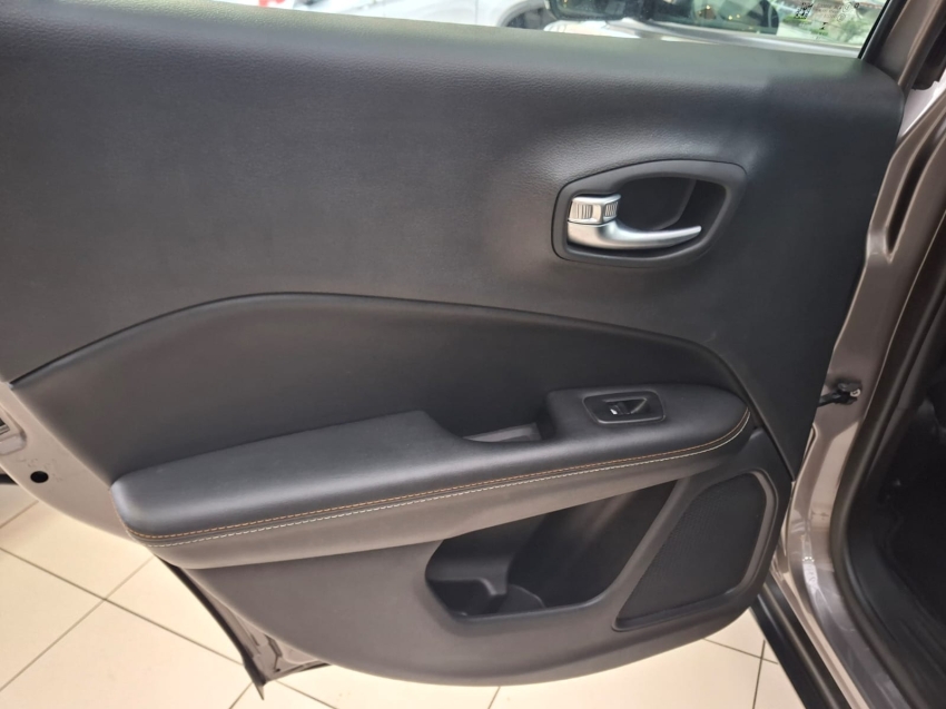 Jeep-COMPASS-2.0 16V FLEX LONGITUDE AUTOMÁTICO