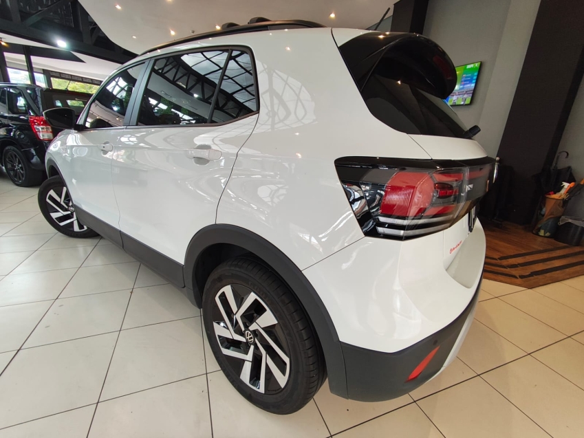 Volkswagen-T-CROSS-1.0 200 TSI TOTAL FLEX COMFORTLINE AUTOMÁTICO