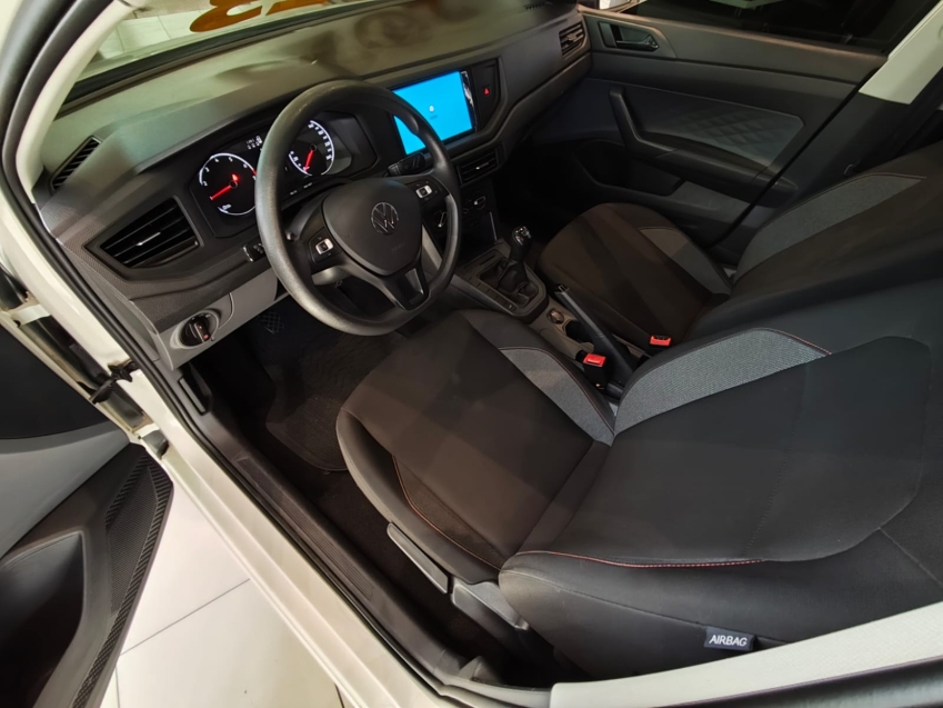 Volkswagen-POLO-1.0 MPI TRACK MANUAL