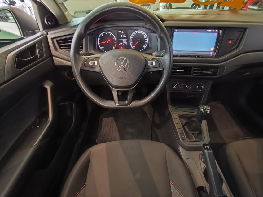 Volkswagen-POLO-1.0 MPI TRACK MANUAL