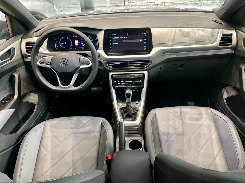 Volkswagen-T-CROSS-1.0 200 TSI TOTAL FLEX COMFORTLINE AUTOMÁTICO
