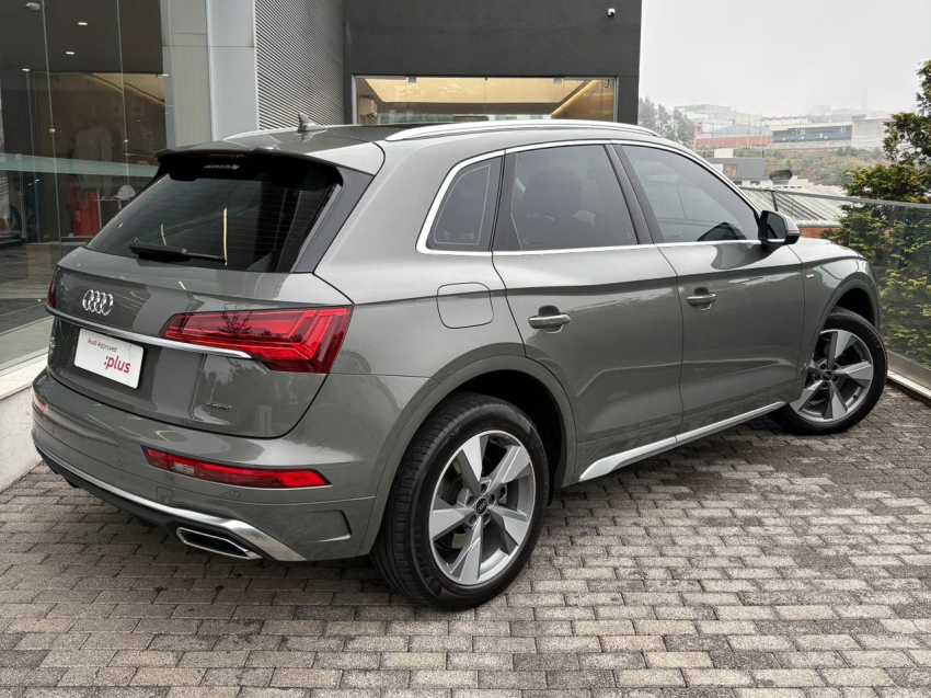 Audi-Q5-2.0 45 TFSI GASOLINA S-LINE QUATTRO S TRONIC