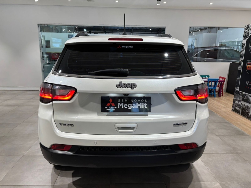 Jeep-COMPASS-1.3 T270 TURBO FLEX LONGITUDE AT6