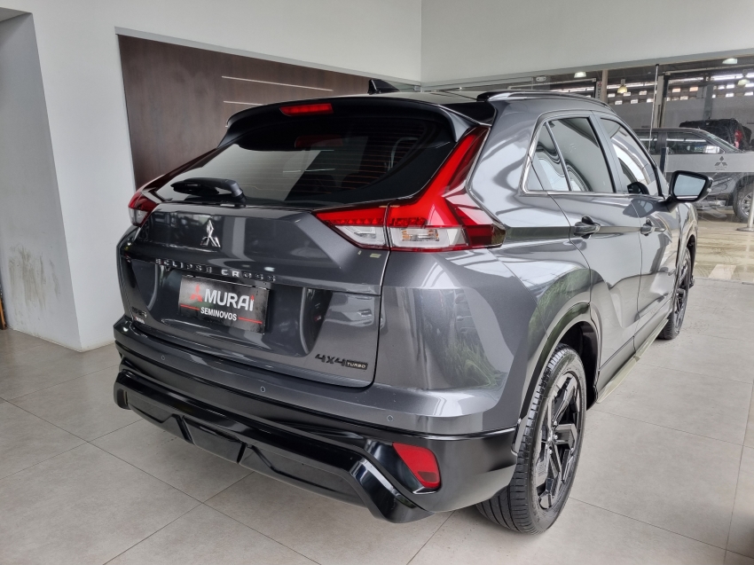 Mitsubishi-ECLIPSE CROSS-1.5 MIVEC TURBO GASOLINA HPE-S BLACK S-AWC CVT
