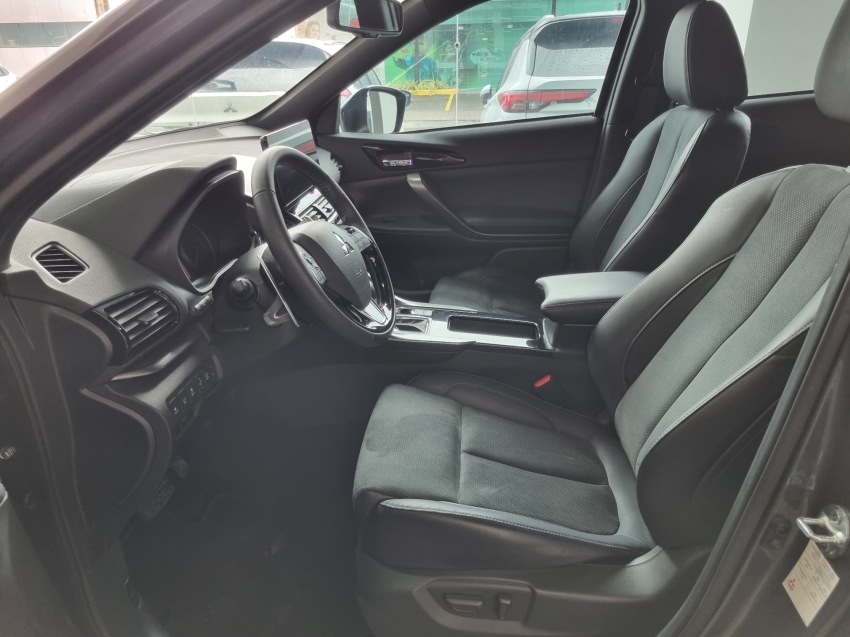 Mitsubishi-ECLIPSE CROSS-1.5 MIVEC TURBO GASOLINA HPE-S BLACK S-AWC CVT