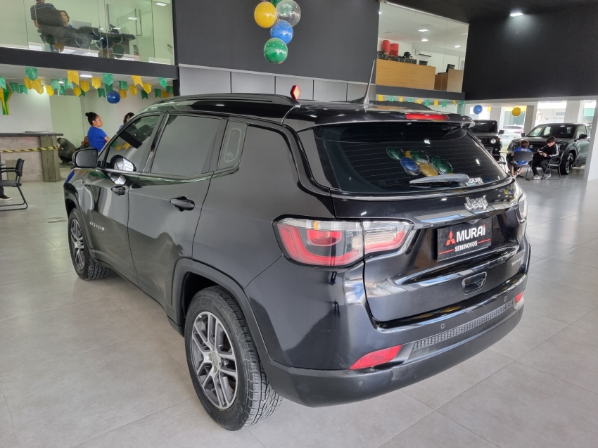 Hyundai-IX35-2.0 MPFI GL 16V FLEX 4P AUTOMÁTICO