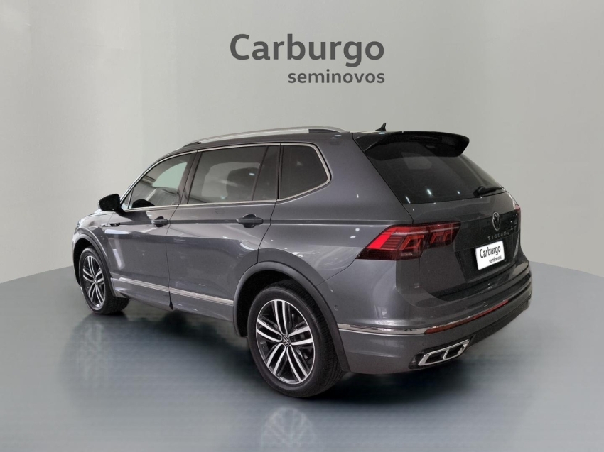 Volkswagen-TIGUAN-2.0 300 TSI GASOLINA ALLSPACE R-LINE AUTOMÁTICO