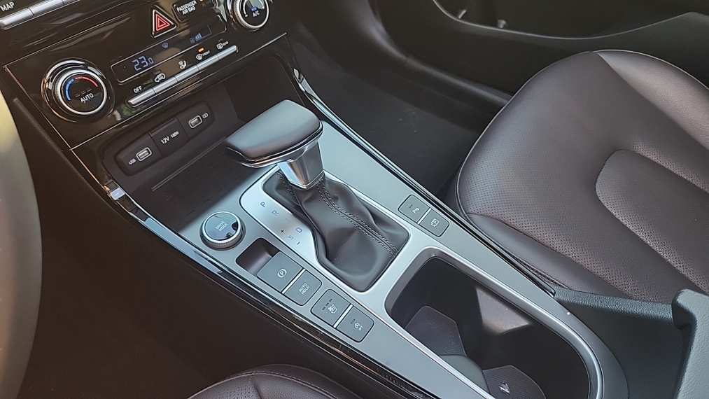 Hyundai-CRETA-1.0 TGDI FLEX PLATINUM AUTOMÁTICO