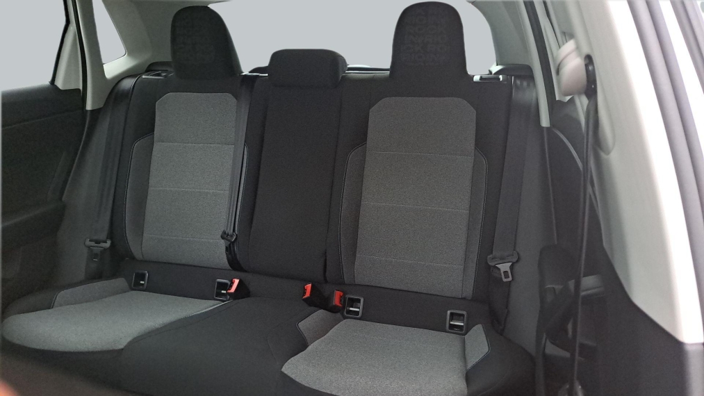 Volkswagen-POLO-1.0 MPI ROCK IN RIO MANUAL