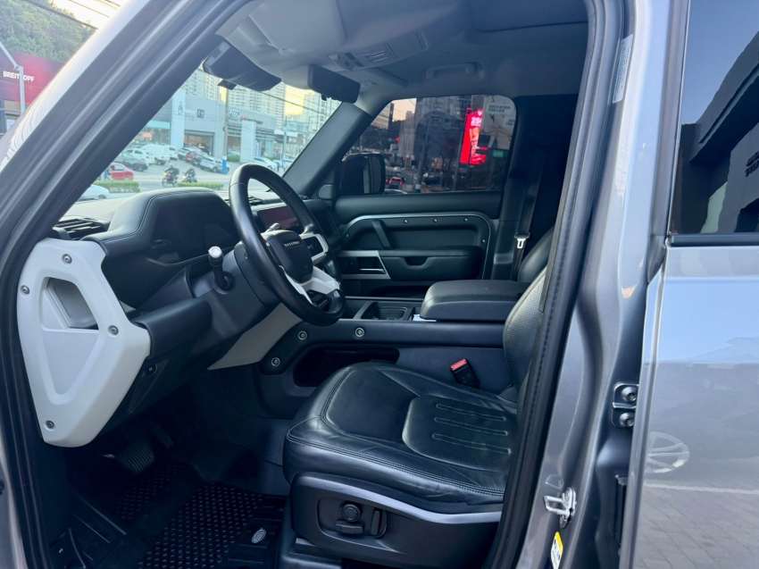 Land Rover-DEFENDER-2.0 P300 GASOLINA 110 HSE AWD AUTOMÁTICO