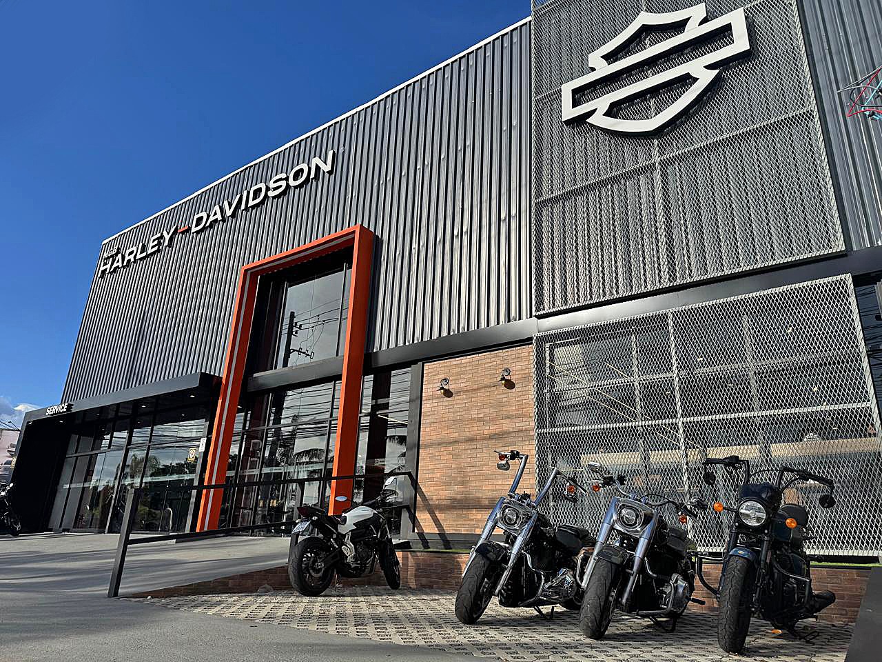 MGB HARLEY DAVIDSON