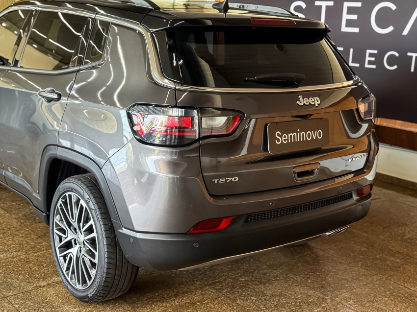 Jeep-COMPASS-1.3 T270 TURBO FLEX LIMITED AT6
