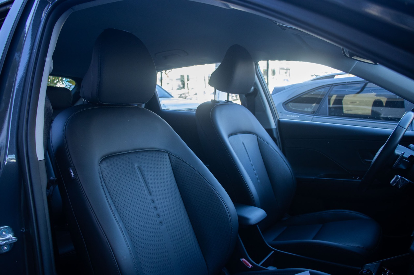 Hyundai-KONA-KONA Ultimate GDI 1.6 16V Aut. (Hibrido)