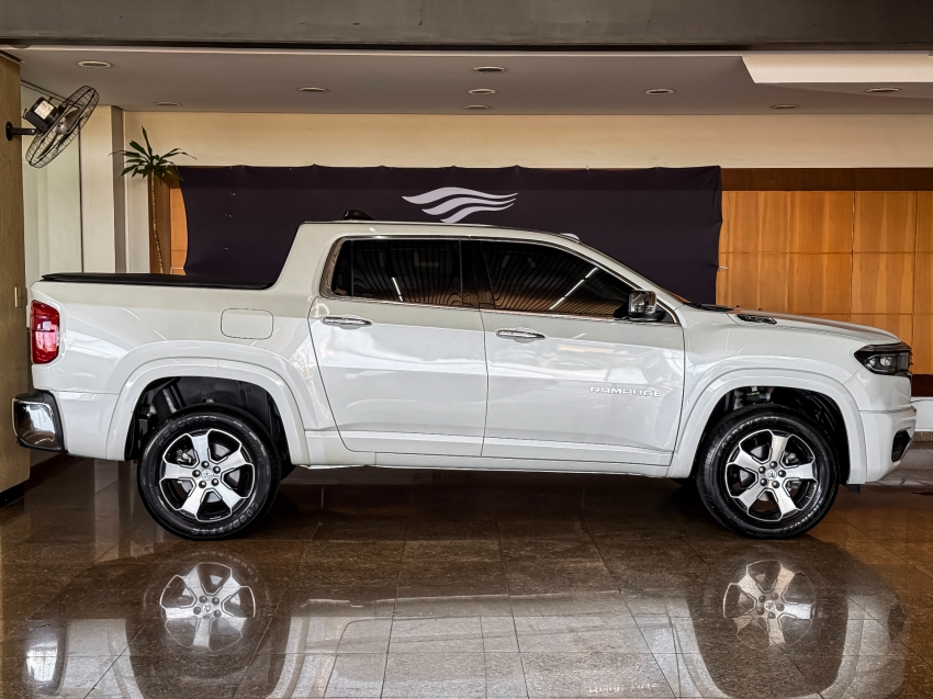 RAM-RAMPAGE-2.0 TURBO DIESEL LARAMIE 4X4 AUTOMÁTICO