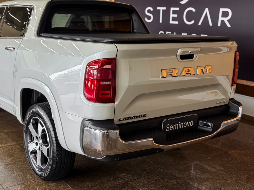 RAM-RAMPAGE-2.0 TURBO DIESEL LARAMIE 4X4 AUTOMÁTICO