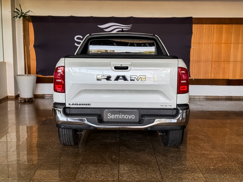 RAM-RAMPAGE-2.0 TURBO DIESEL LARAMIE 4X4 AUTOMÁTICO