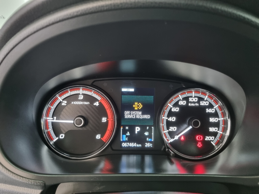 Mitsubishi-L200 TRITON-2.4 16V TURBO DIESEL SPORT OUTDOOR PLUS CD 4P 4X4 AUTOMÁTICO