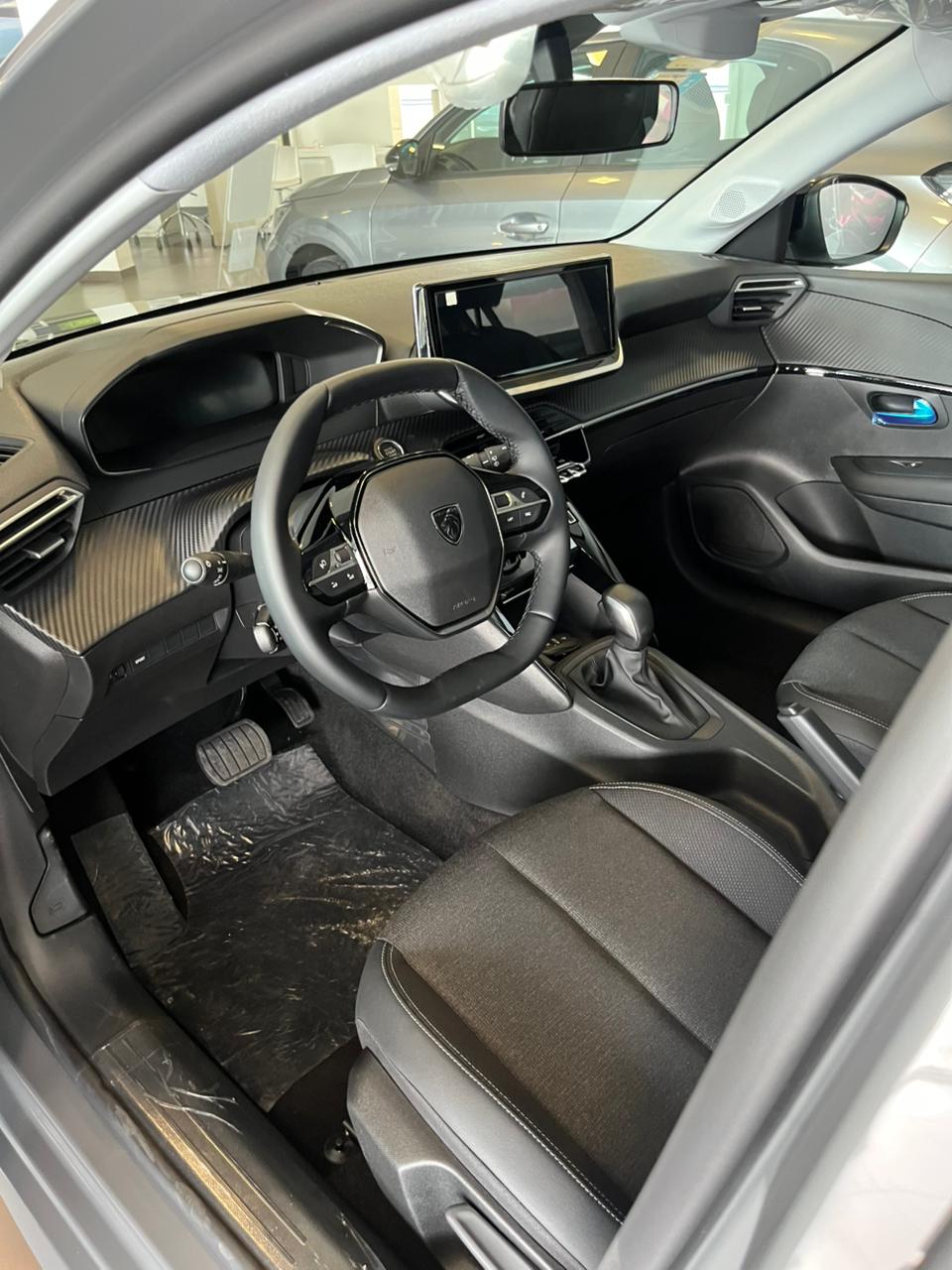Peugeot-208-208 ACTIVE 1.0 TURBO 200 5P AUT.