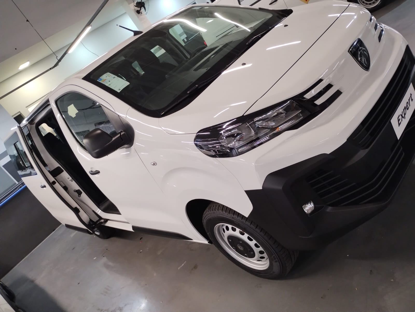 Peugeot-EXPERT-Expert Minibus 1.6 Turbo Diesel