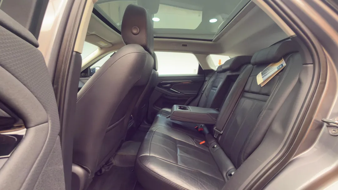Land Rover-RANGE-Range R. EVO SE Si4 R-Dyn. 2.0 Flex Aut.