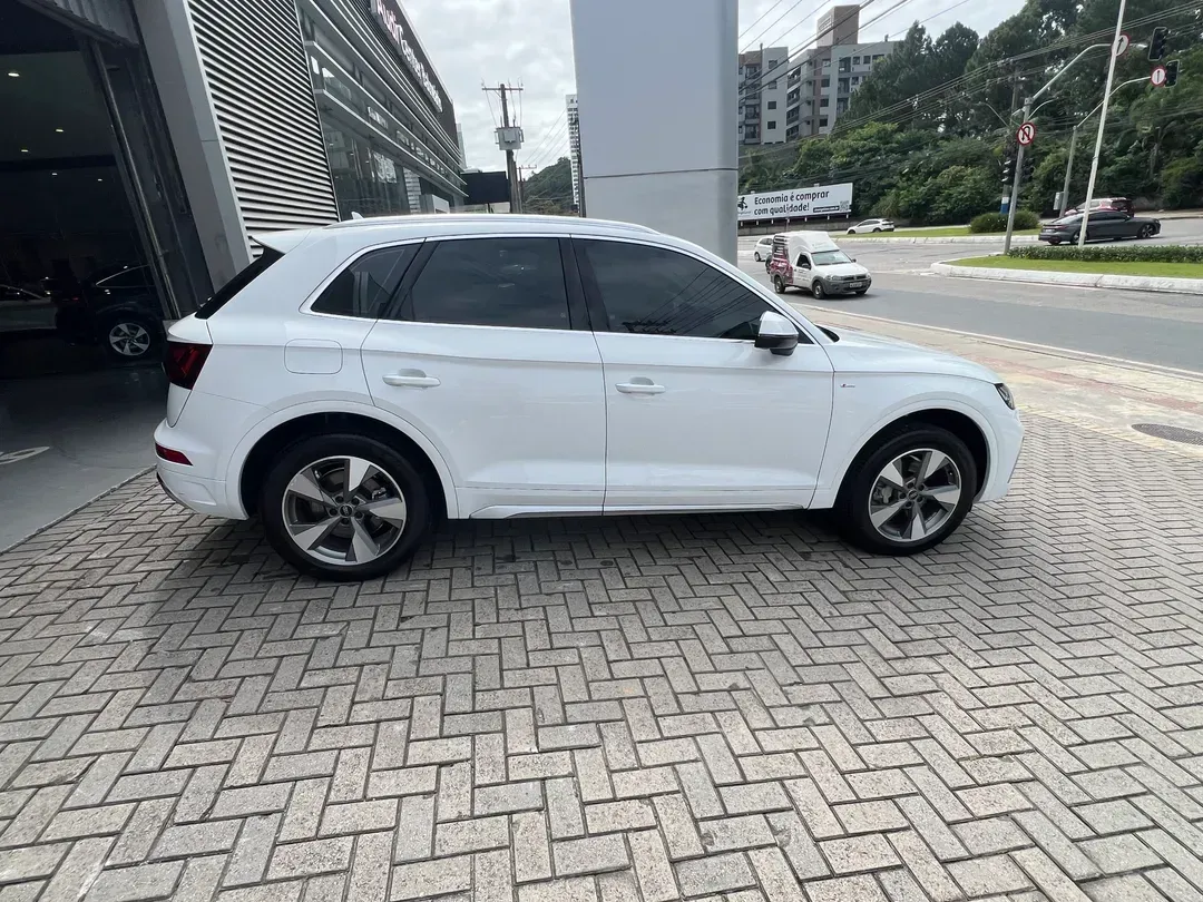 Audi-Q5-Q5 S-Line 2.0 TFSI Quattro S-tronic 252cv