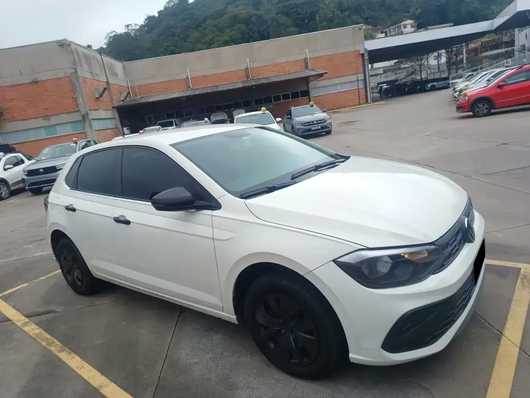 Volkswagen-Polo-Polo Track 1.0 Flex 12V 5p